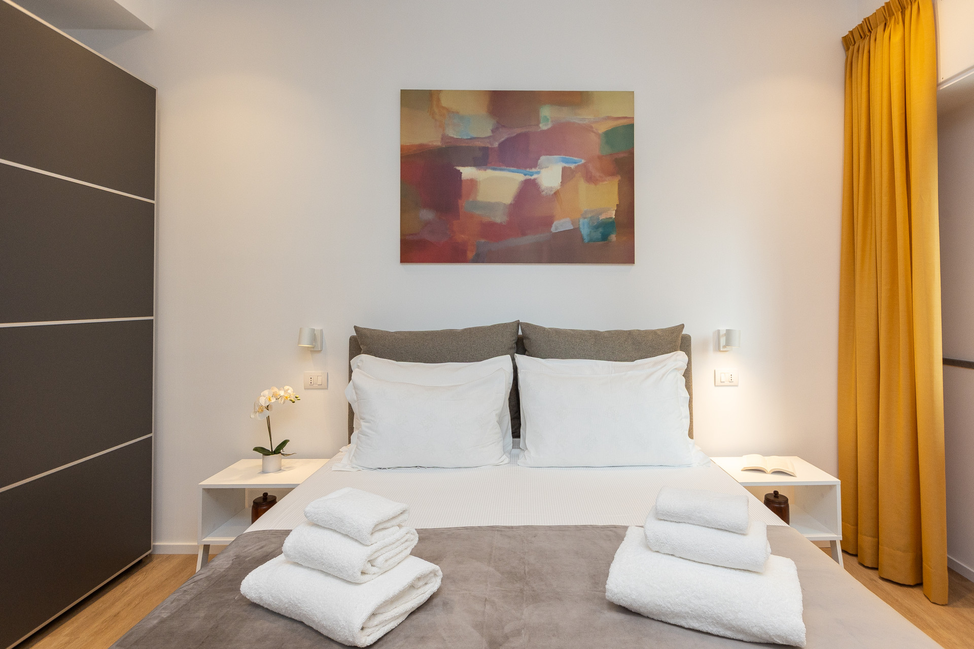 Amazing Bright 1 Bedroom Via Tacito