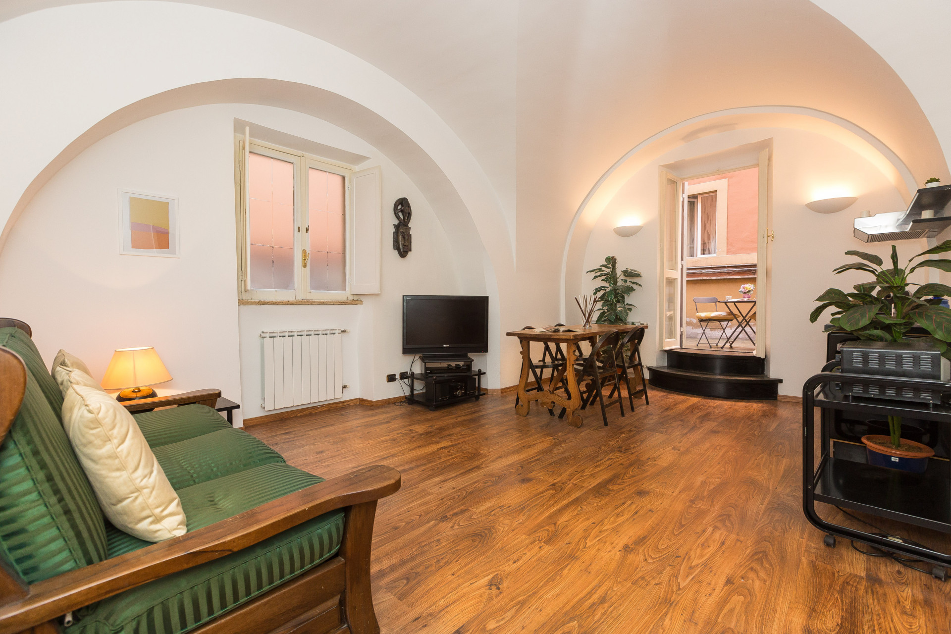 Lovely New Home, Via Nazionale