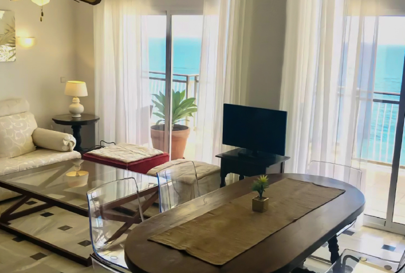 Maria Cristina Beach Apartments