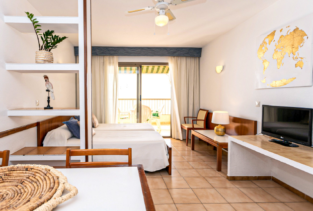 Maria Cristina Beach Apartments
