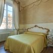 Apartments Florence - Lungarno Elegance 3 Bedroom with Free Parki
