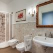 Apartments Florence - Lungarno Elegance 3 Bedroom with Free Parki