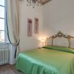 Apartments Florence - Lungarno Elegance 3 Bedroom with Free Parki