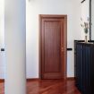 Corridoio con pavimento in parquet lucido - Santa Chiara