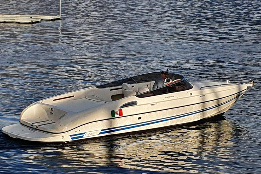 By MotorBoat on Como Lake