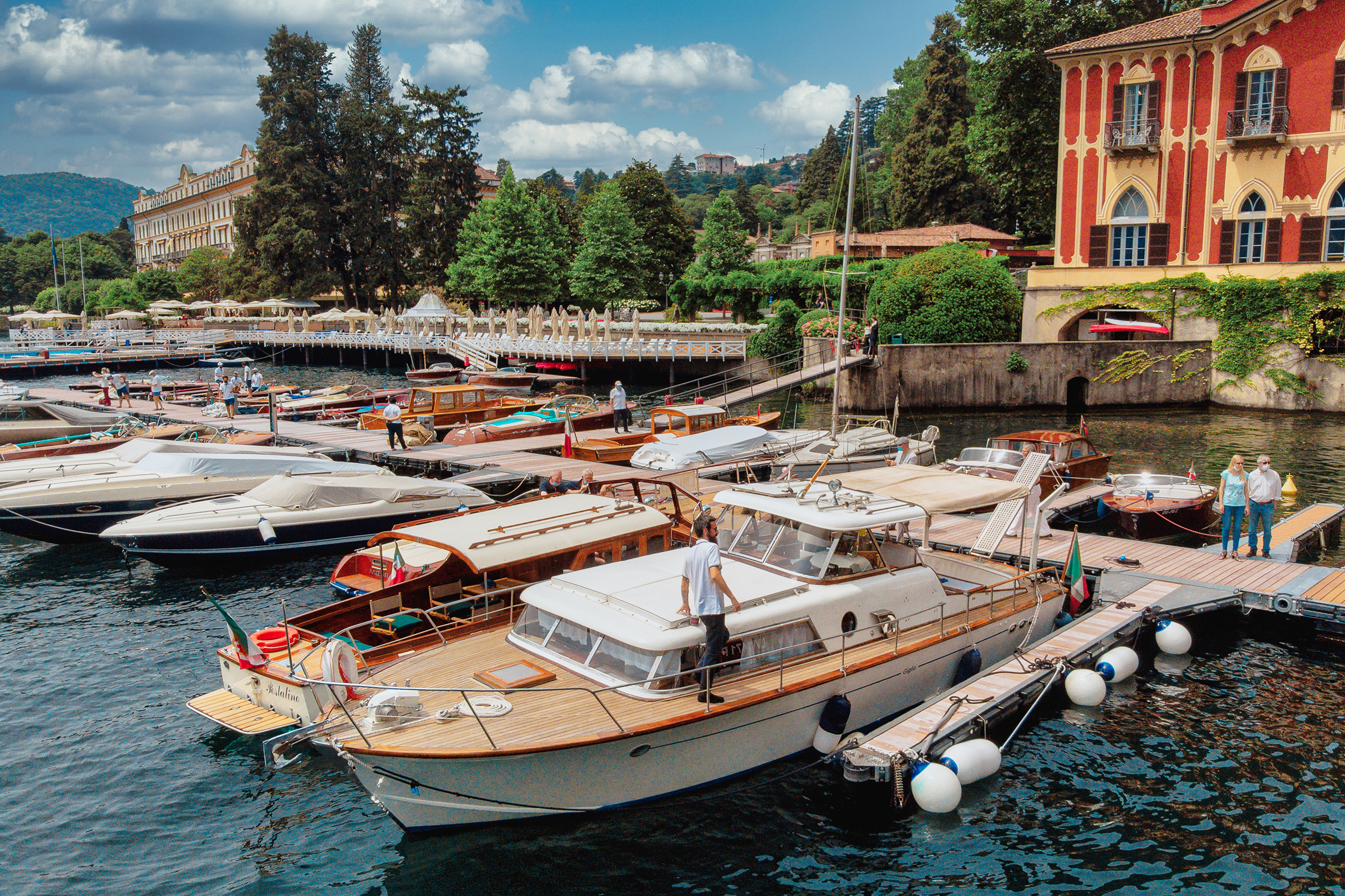 Early Bird Tour: with breakfast on board