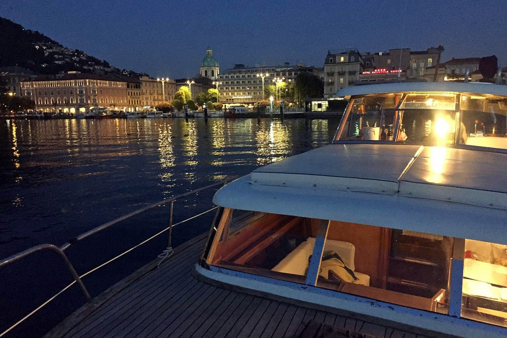 Romantic Night: with dinner at a lakeside restaurant