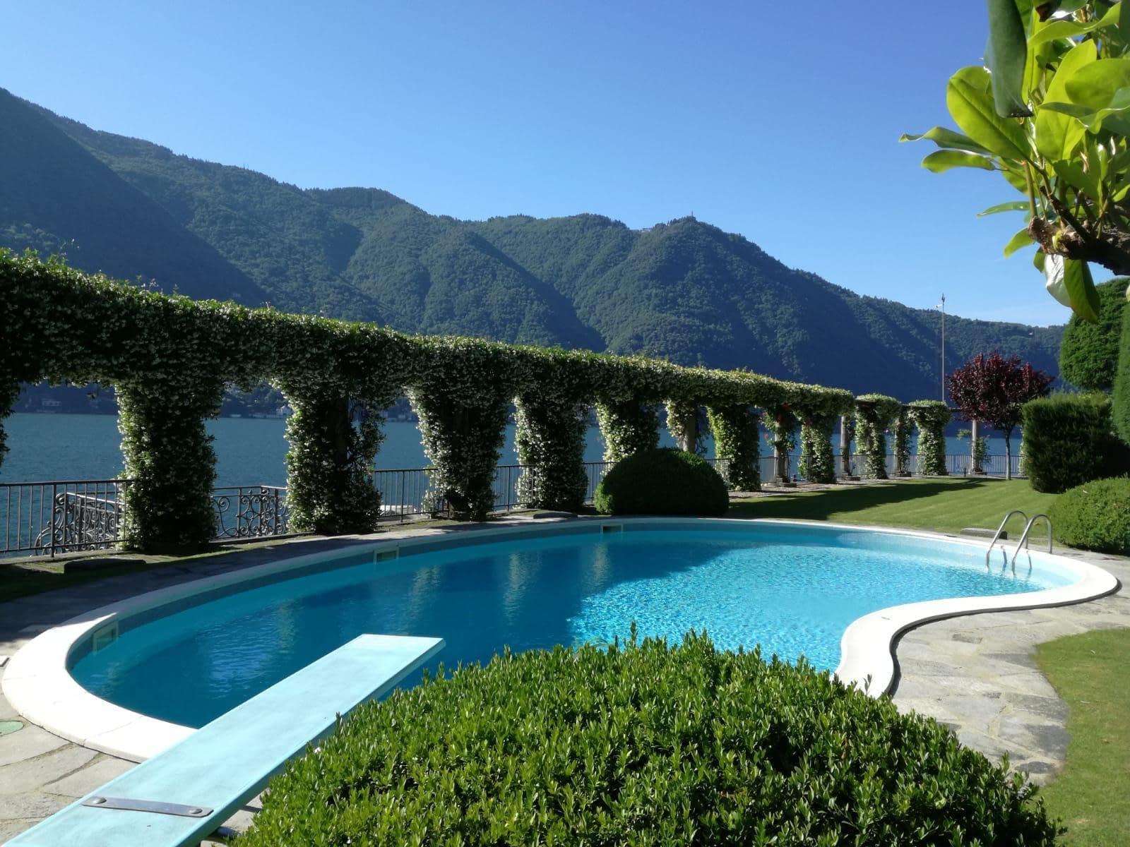 La tua vacanza con giardino e piscina