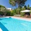 Piscina rettangolare ingresso facilitato - Giardino di Michela