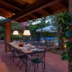 Tavolo esterno in legno per pranzi o cene - Giardino di Michela