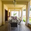 L'ampia tavolata per pranzi-cene in famiglia - Villa Castelforte