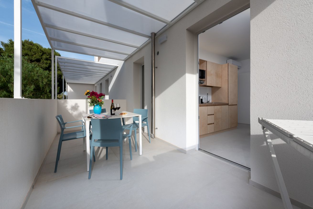 Superior Three-Room apartment 