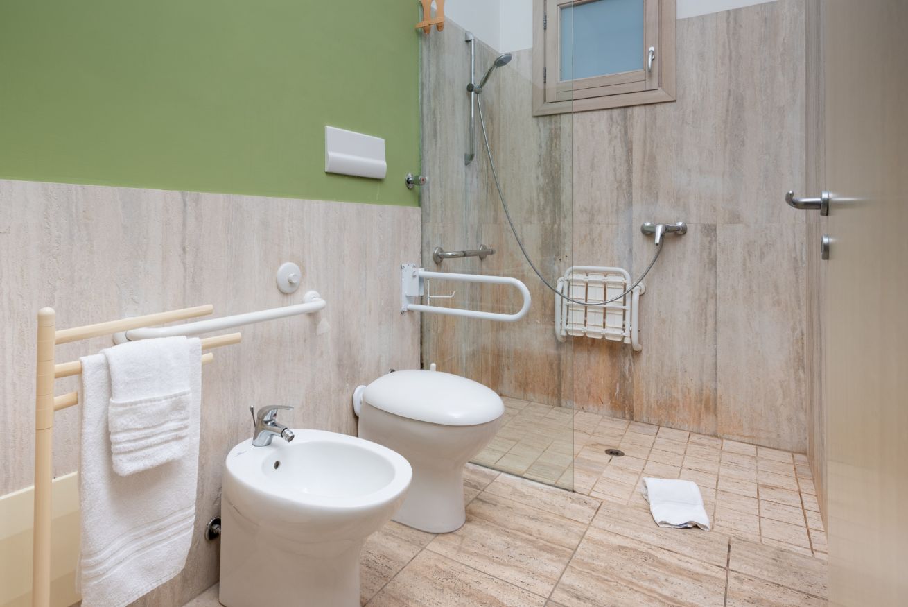 One Superior Bedroom Apartment