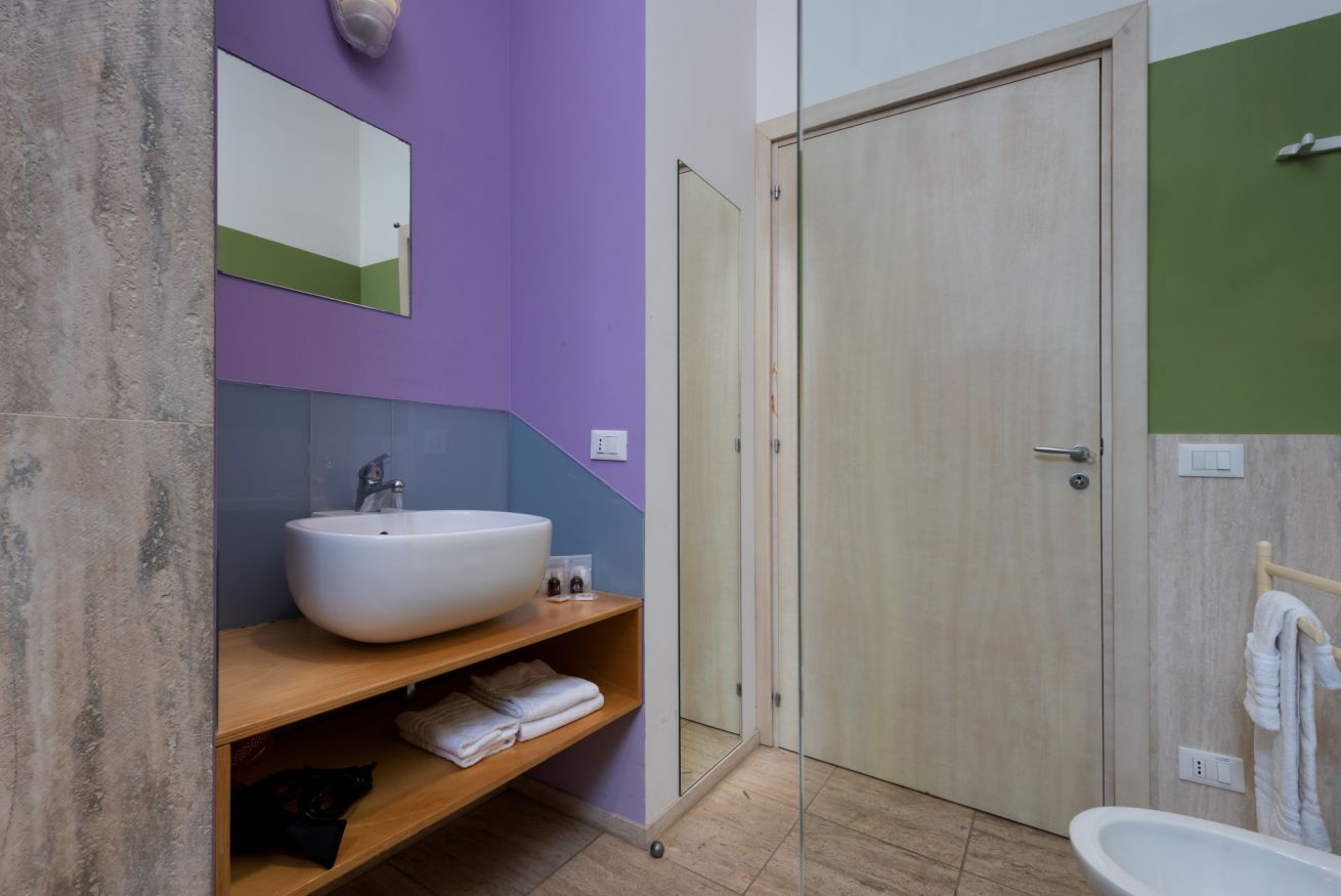 One Superior Bedroom Apartment