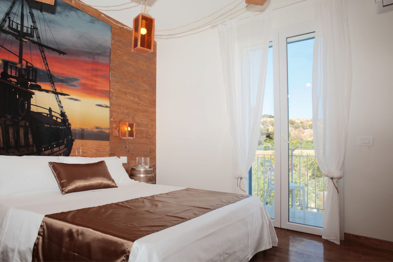 Superior Veliero - Rivazzurra Design Rooms