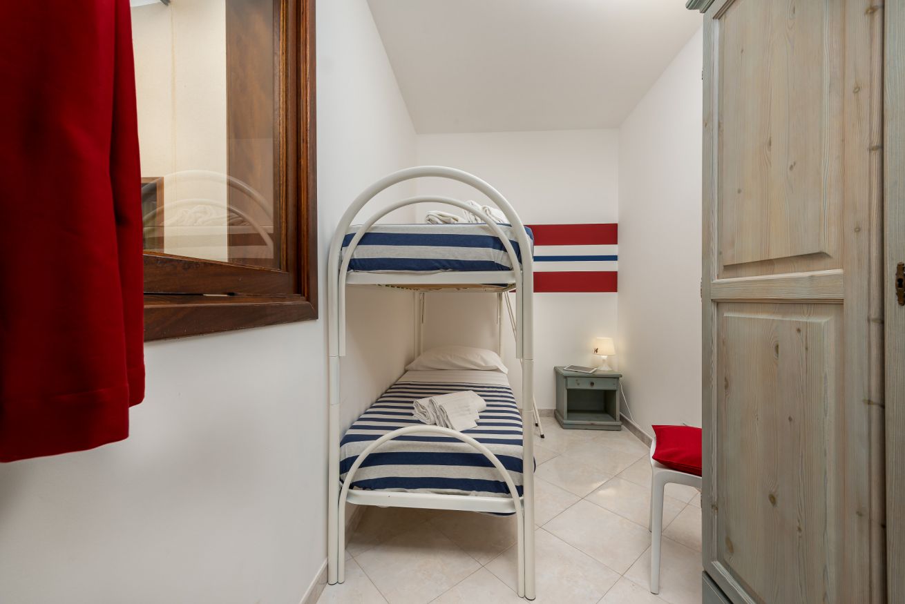 Two bedrooms apartment 14