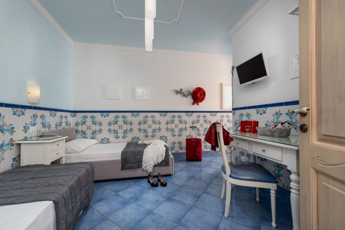 Camera Quadrupla Standard