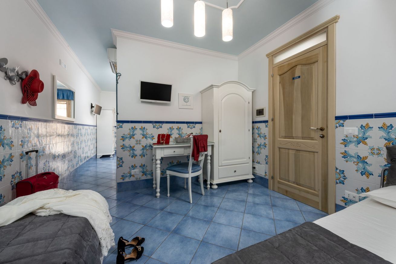 Camera Quadrupla Standard