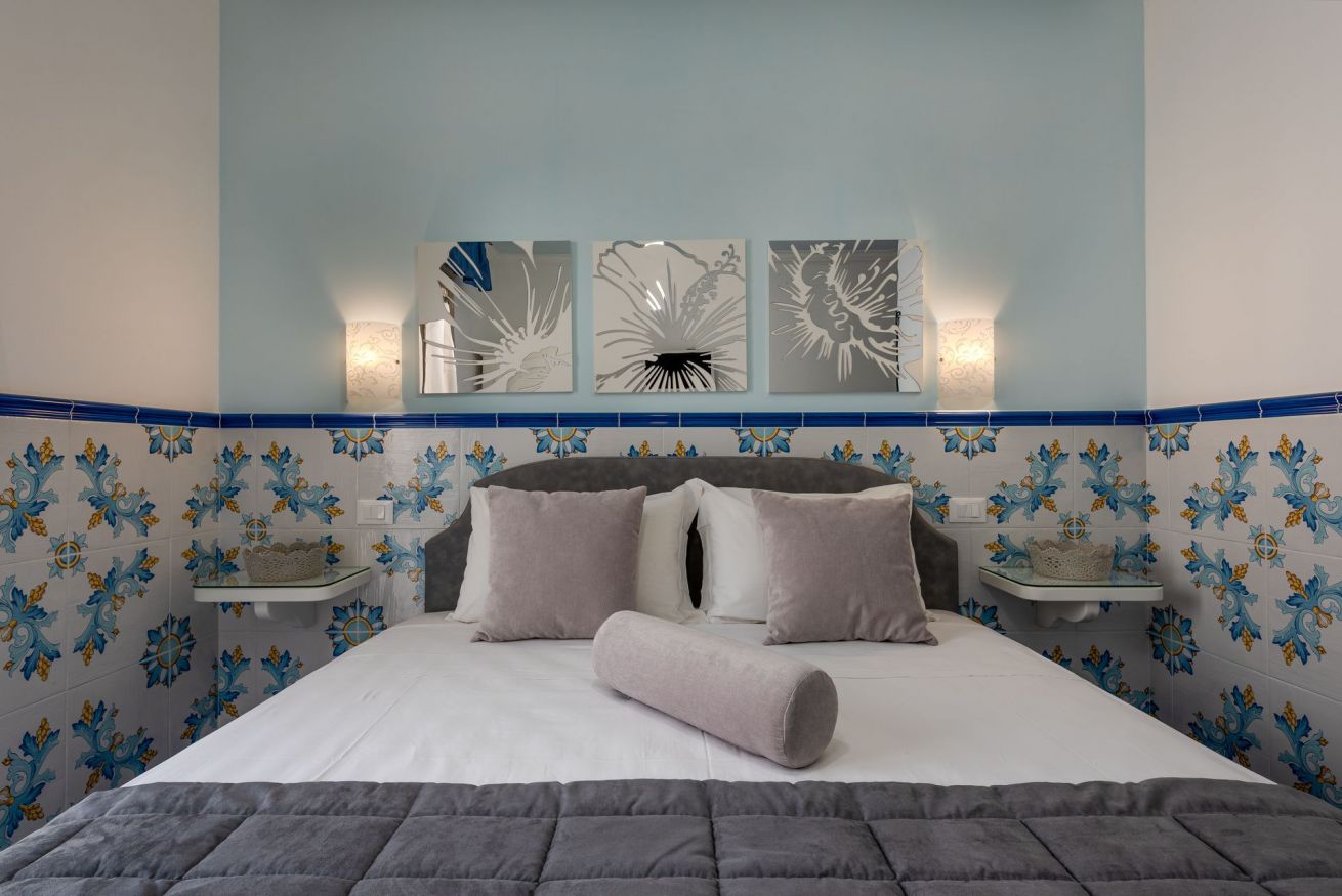 Camera Quadrupla Standard