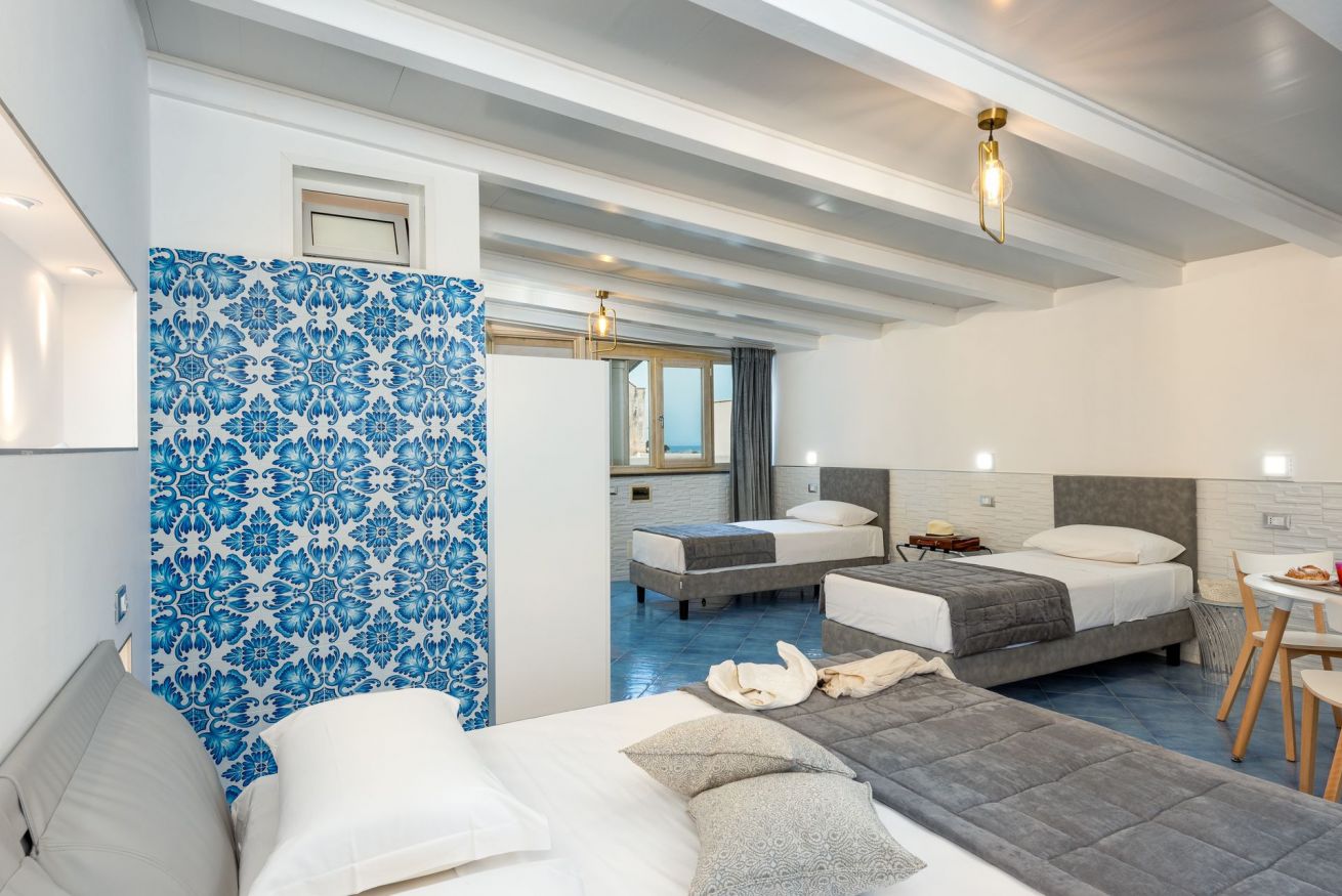 Superior Room with Terrace