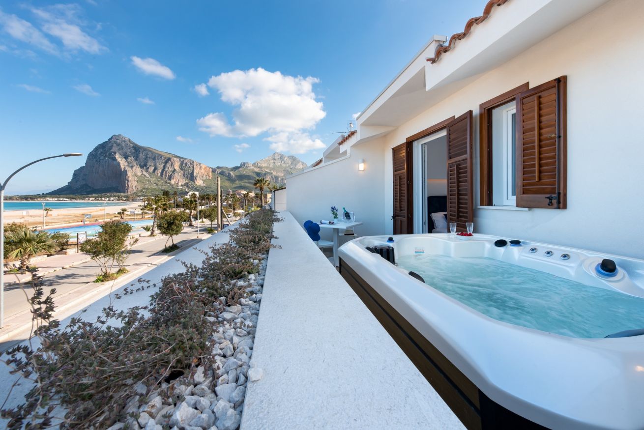 Sea View Deluxe Room