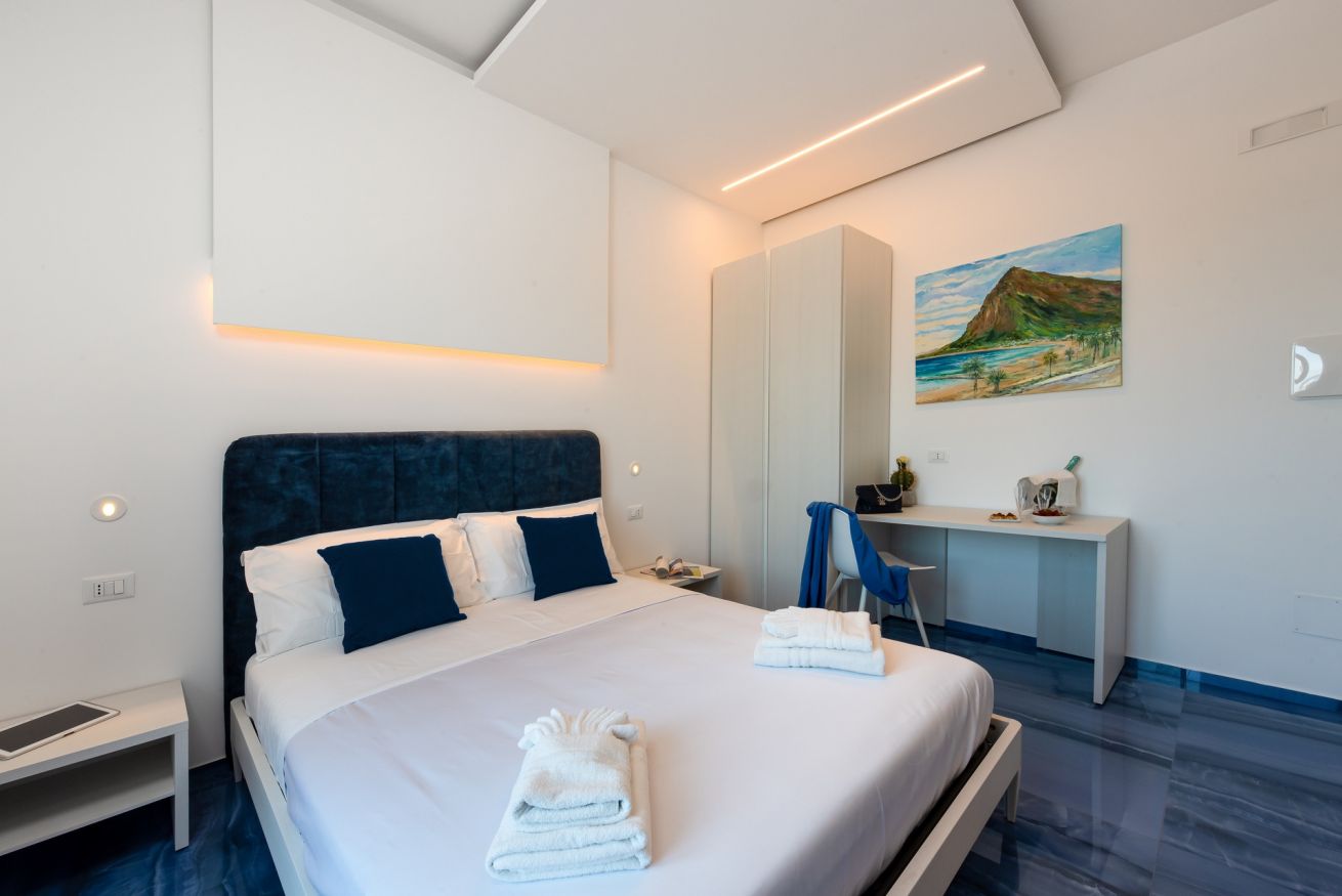 Sea View Deluxe Room