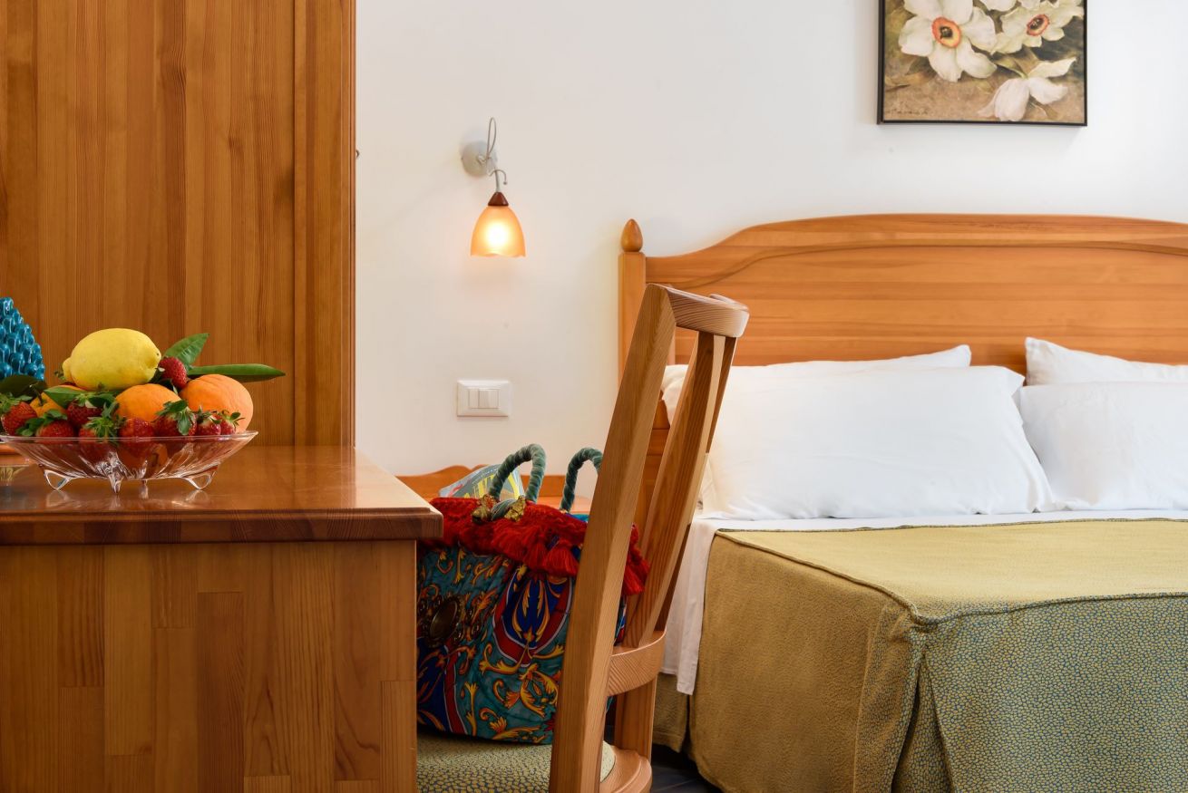 La Meridiana - Comfort Rooms with Pouf 