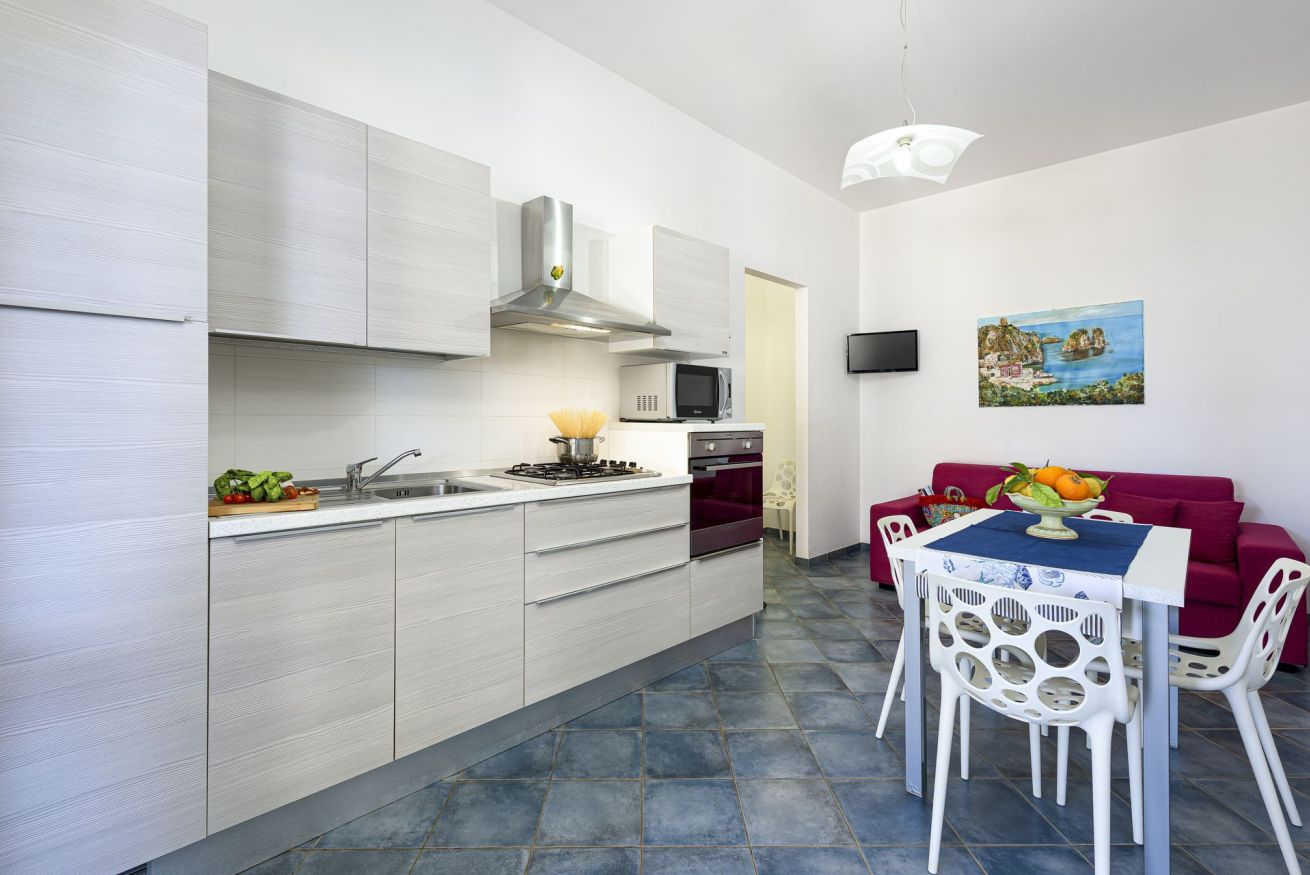 Cala Bucerno Girasole