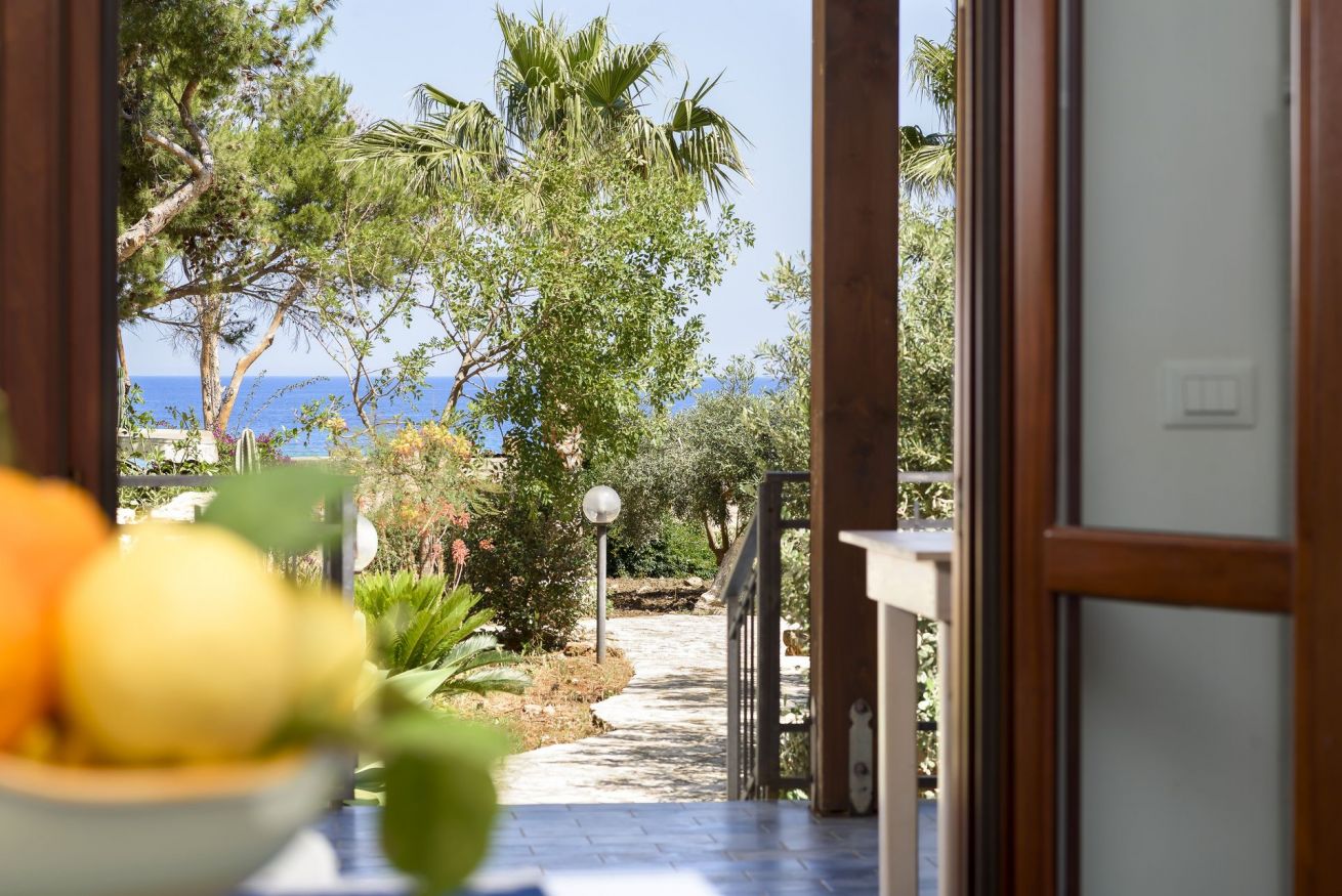 Cala Bucerno Girasole