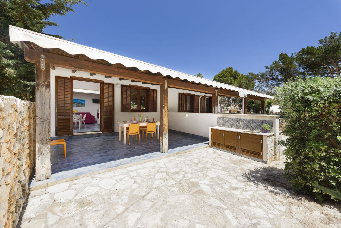 Casa Bucerno Papavero