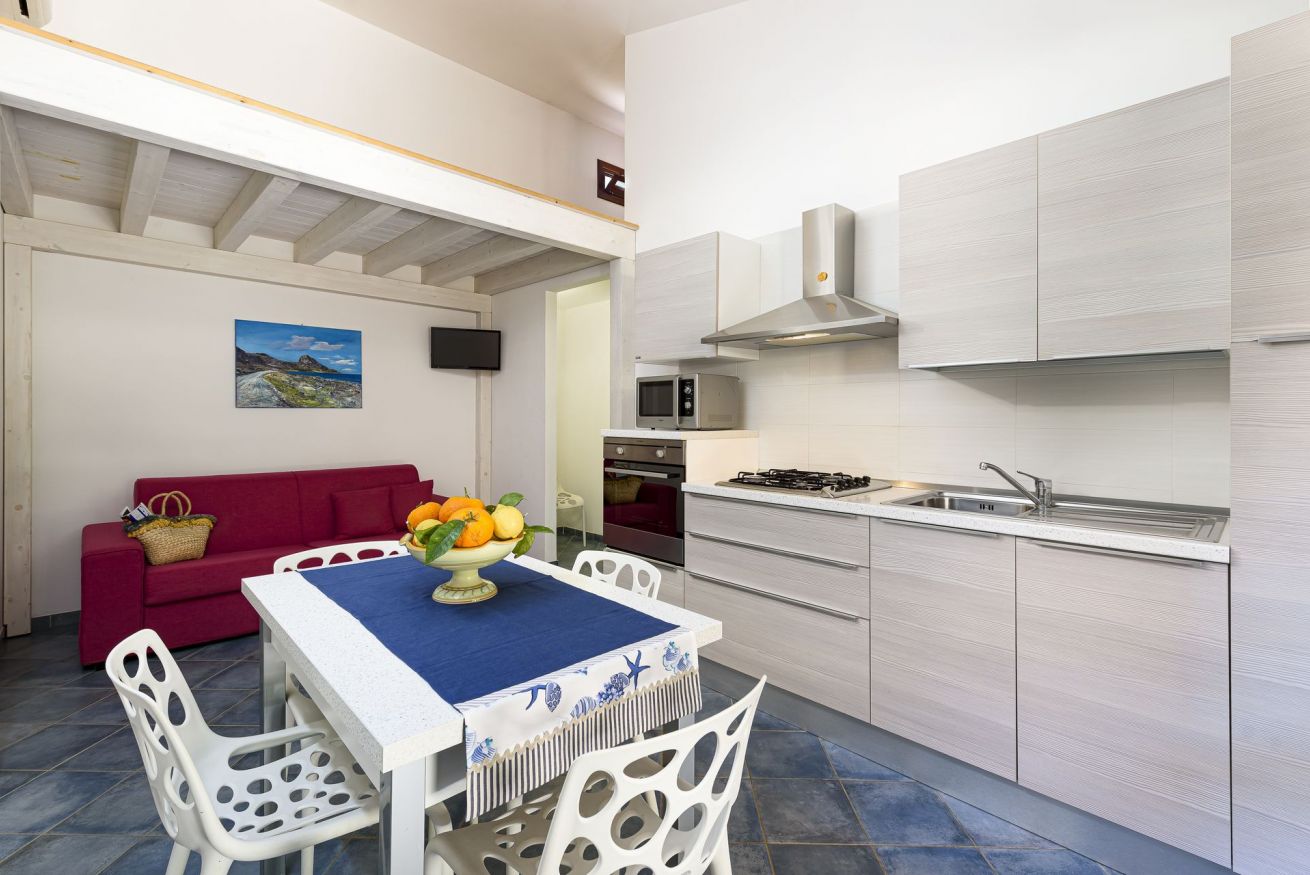  Casa Bucerno Papavero