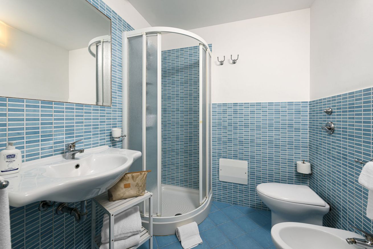  Casa Bucerno Papavero