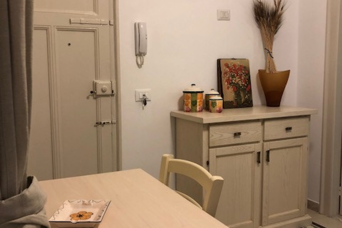 Aura Apartment 