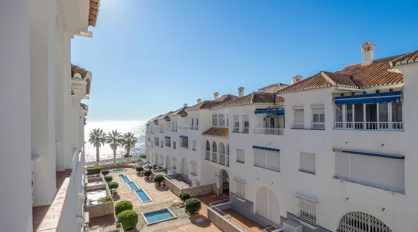 Fuentes de Nerja C2B