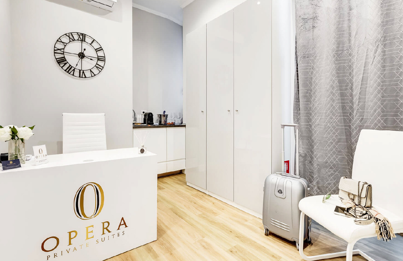 Opera Private Suites