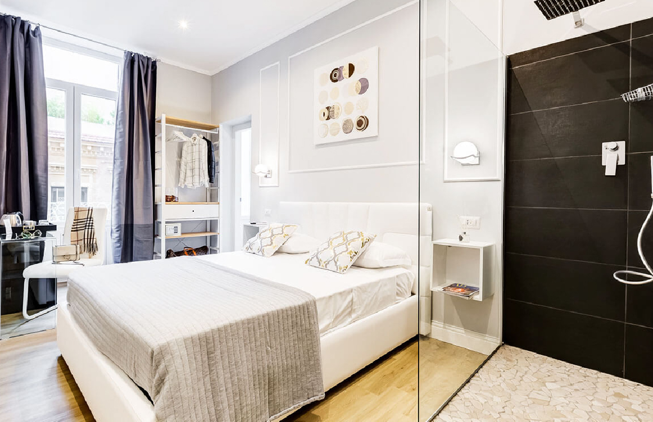 Opera Private Suites