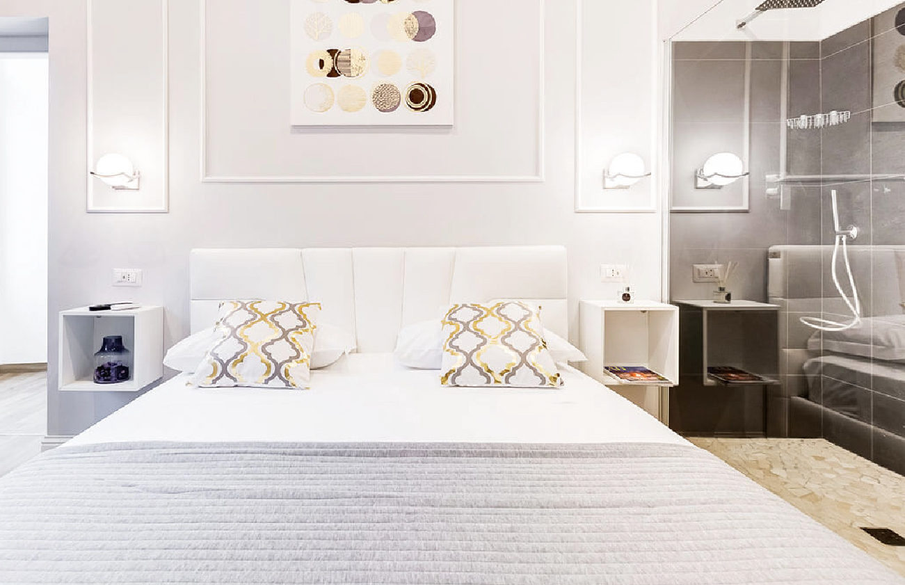 Opera Private Suites