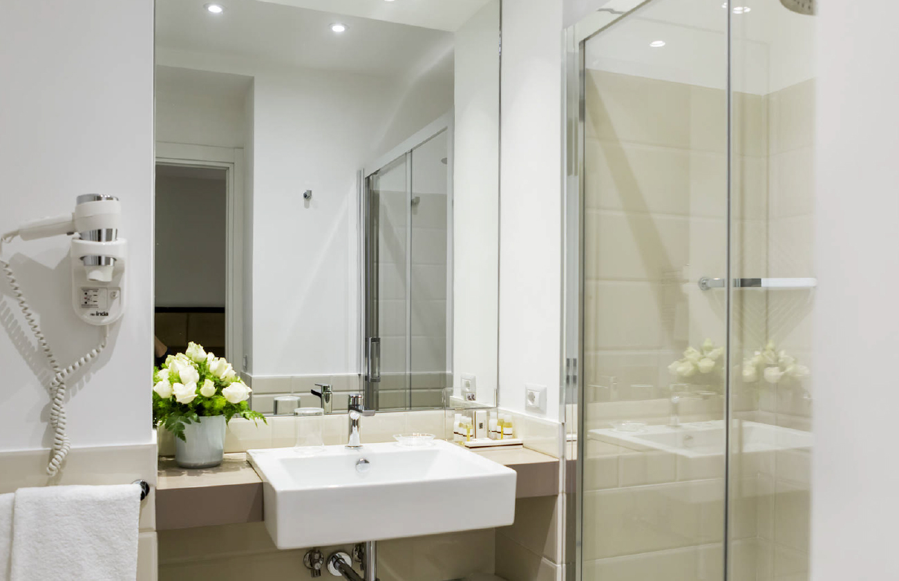 Trevi Private Suites