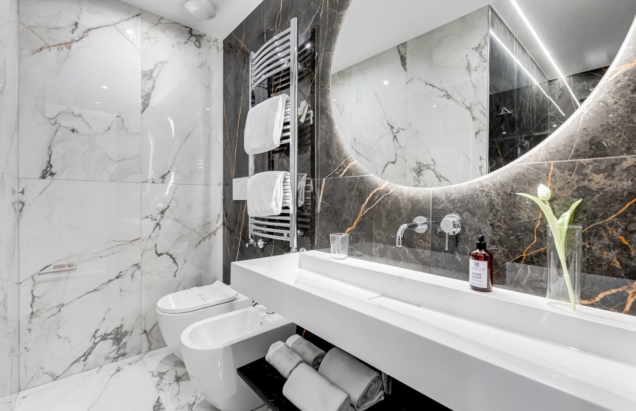 Private Suites Met 44