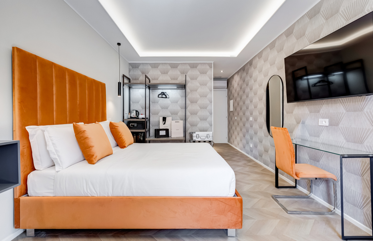Private Suites Met 44