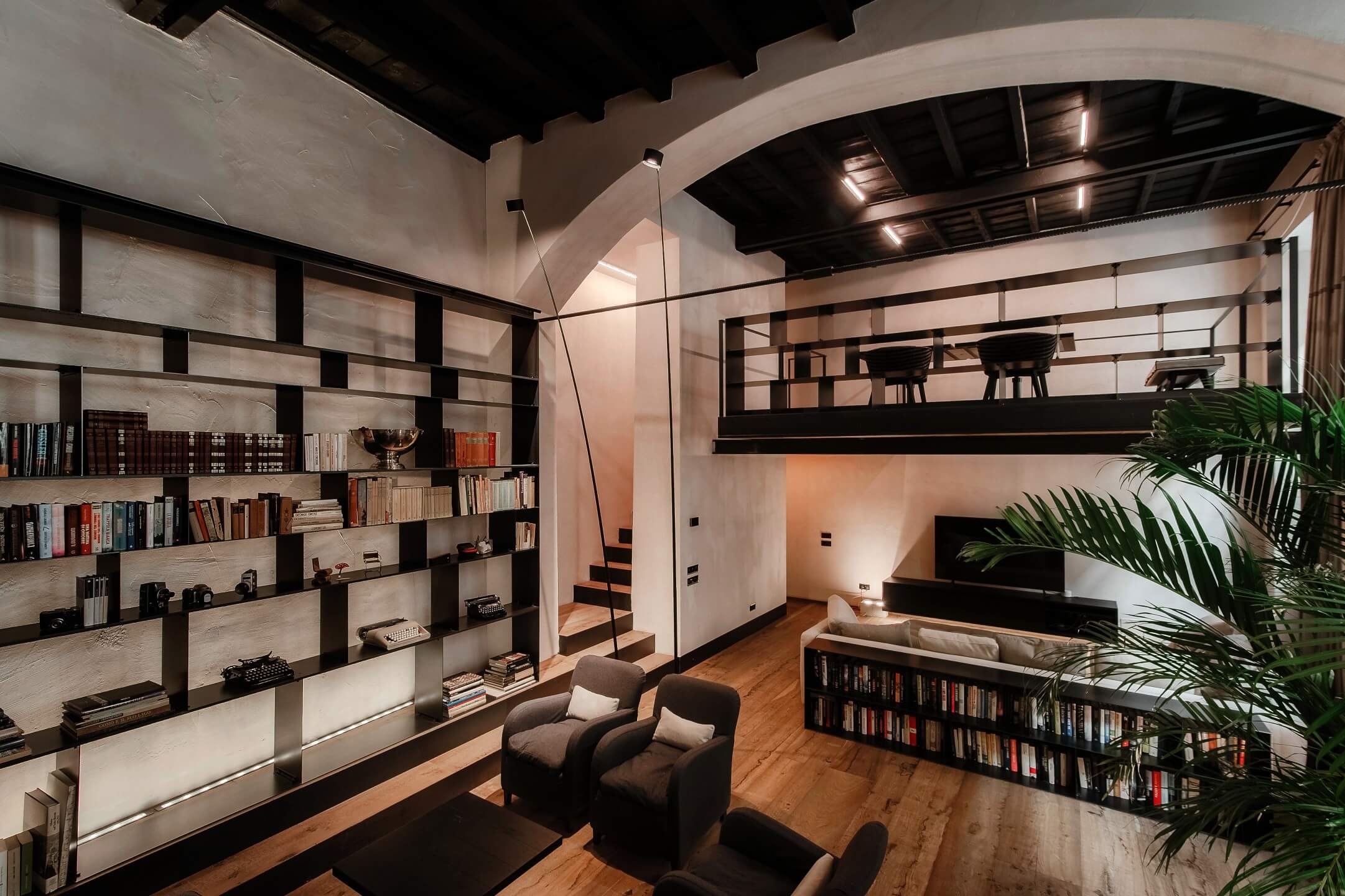 The House of Travlers type apts