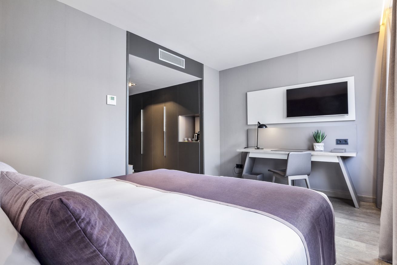 Premium room