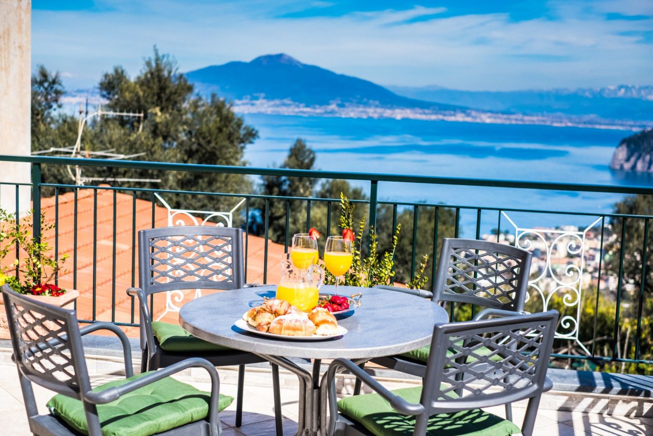 Villa Mediterranea 15063080EXT1036
