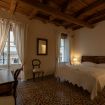 Bellissima camera da letto matrimoniale - VeronaJourneys