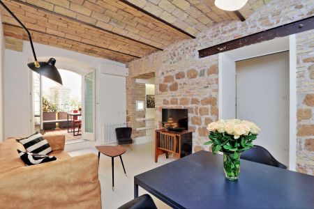 DESIGN FLAT FOR 4 PEOPLE CLOSE COLOSSEUM 